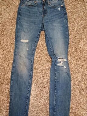 Universal Thread Distressed Skinny Jeans - Blue